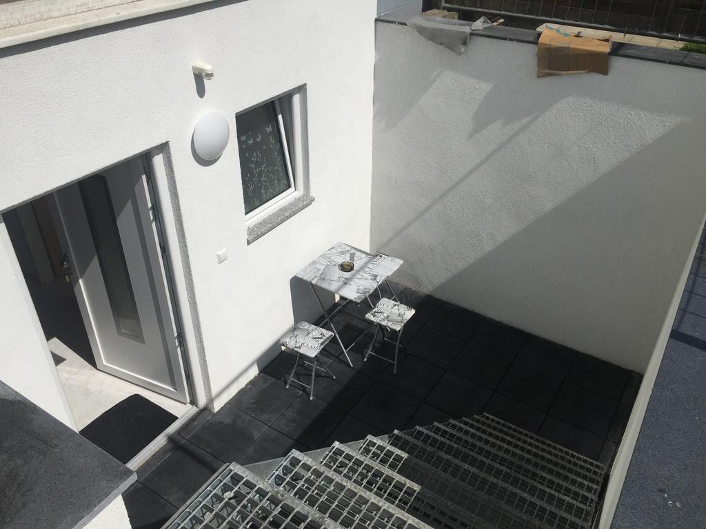 A & J Ferienwohnung Hirsch Руст Экстерьер фото