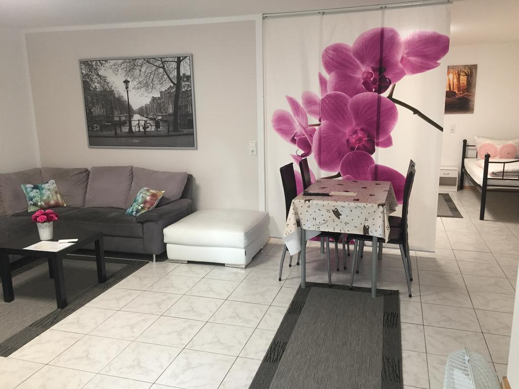 A & J Ferienwohnung Hirsch Руст Экстерьер фото