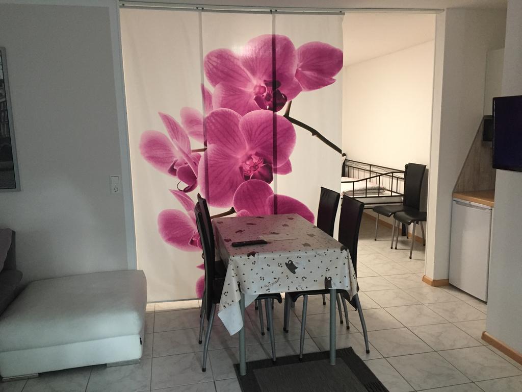 A & J Ferienwohnung Hirsch Руст Экстерьер фото